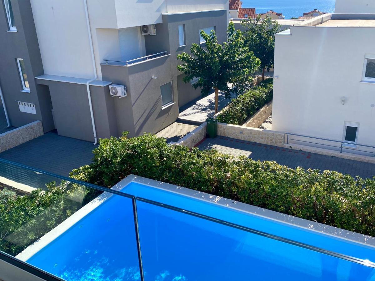 Fantasy Pool Villa نوفاليا المظهر الخارجي الصورة